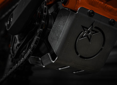 Orange 2026 Phase Avinox Factory